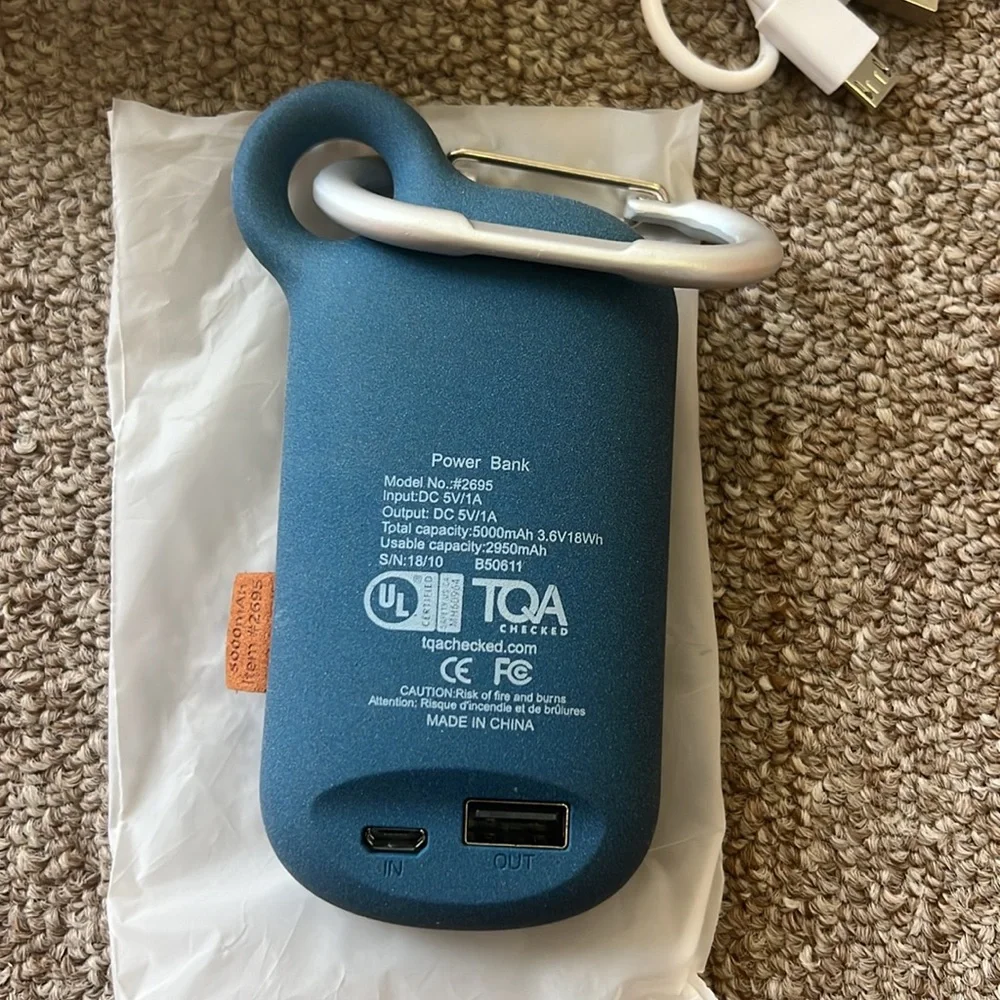 HBO POWER BANK PORTABLE CHARGER NEW